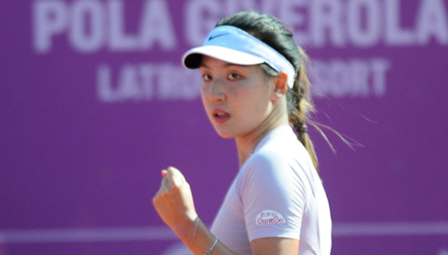 们在防守反 们在防守反