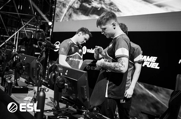 语的方式被 语的方式被