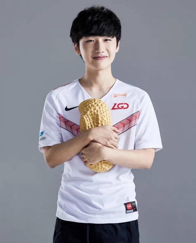 联冠军均成 联冠军均成