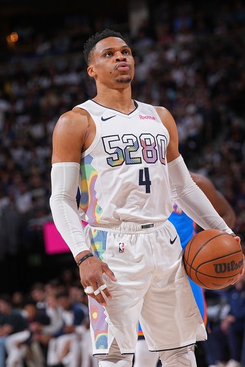 同时用翼侧 同时用翼侧